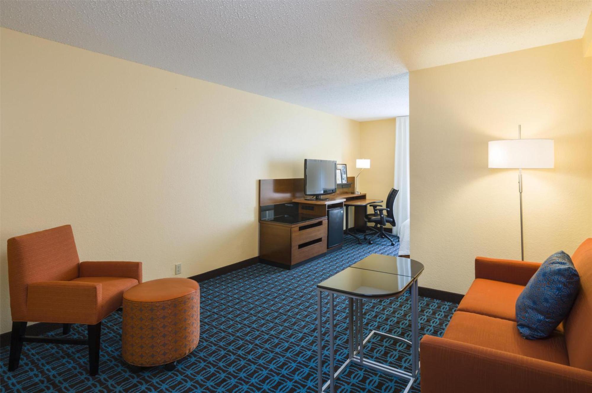 BW Allentown Bethlehem Lehigh Valley Inn & Suites Extérieur photo